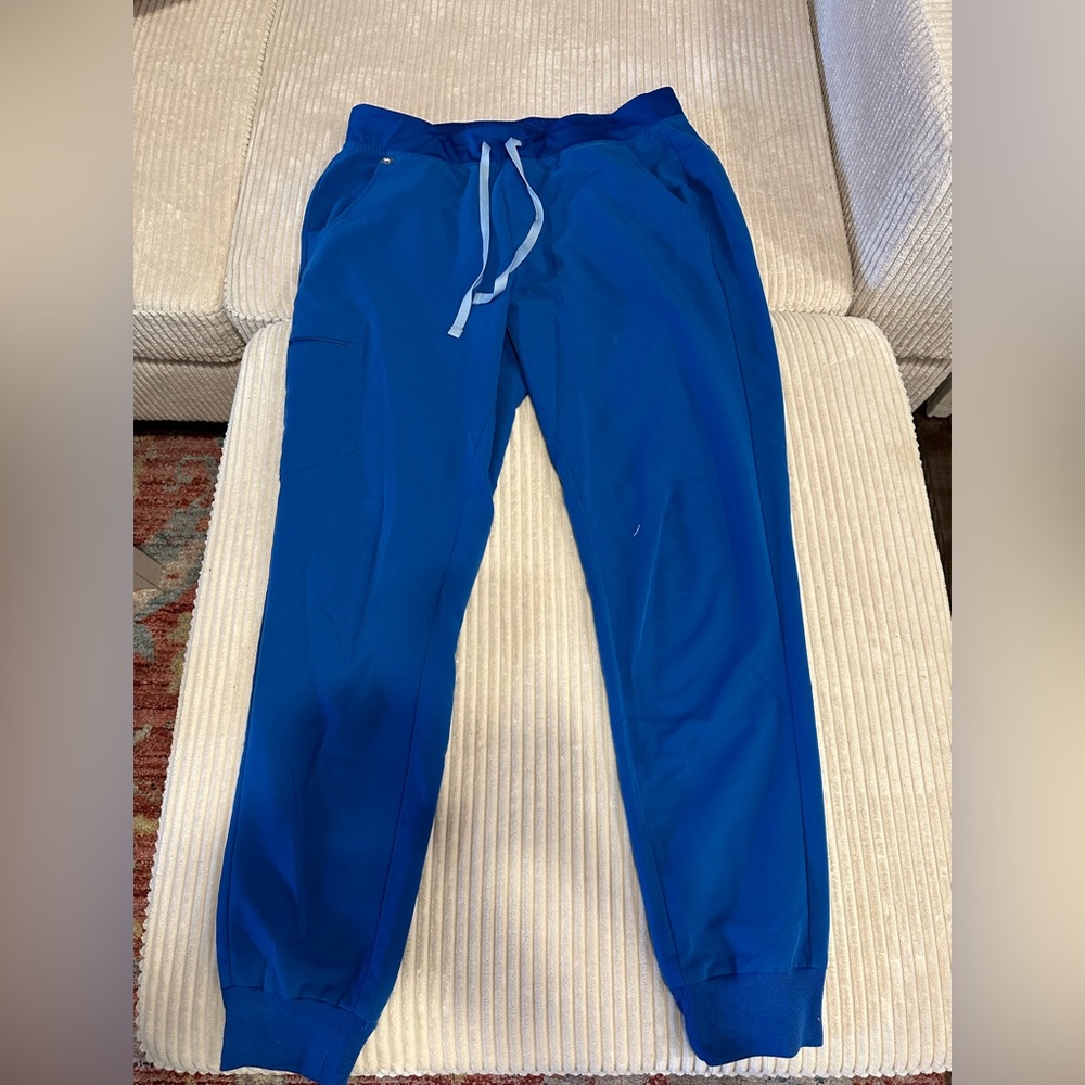 Scrub pants- Figs large joggers